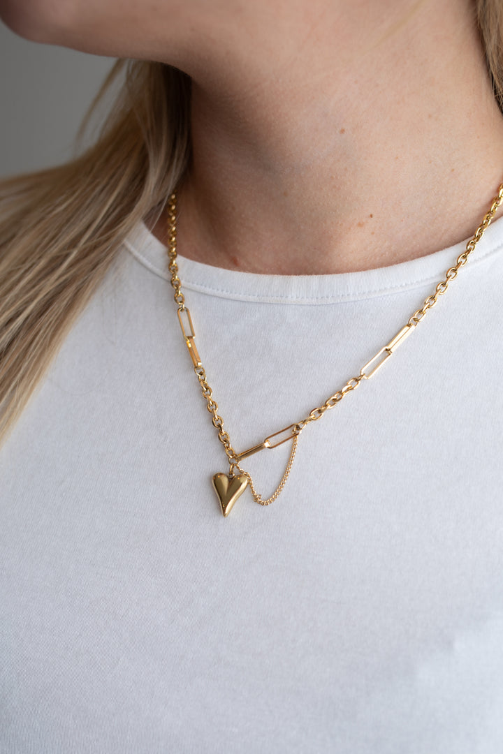 Heart necklace