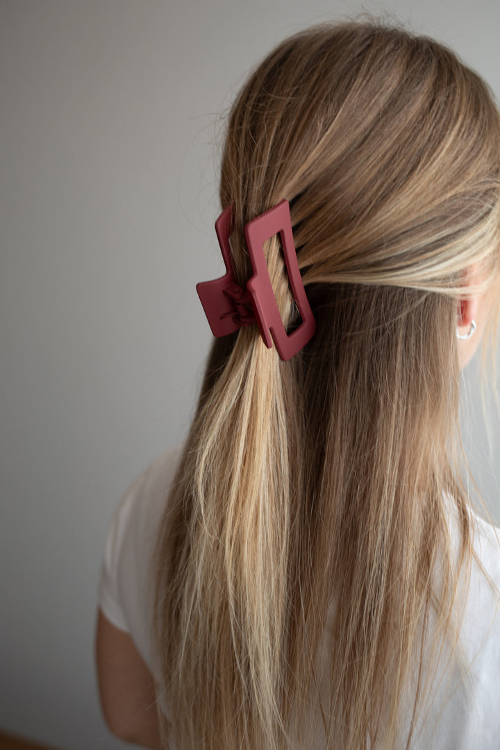 Mött hárklemma - Vínrauð